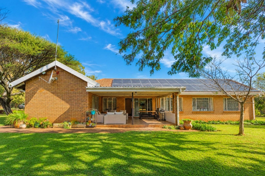 4 Bedroom Property for Sale in Rietfontein AH North West